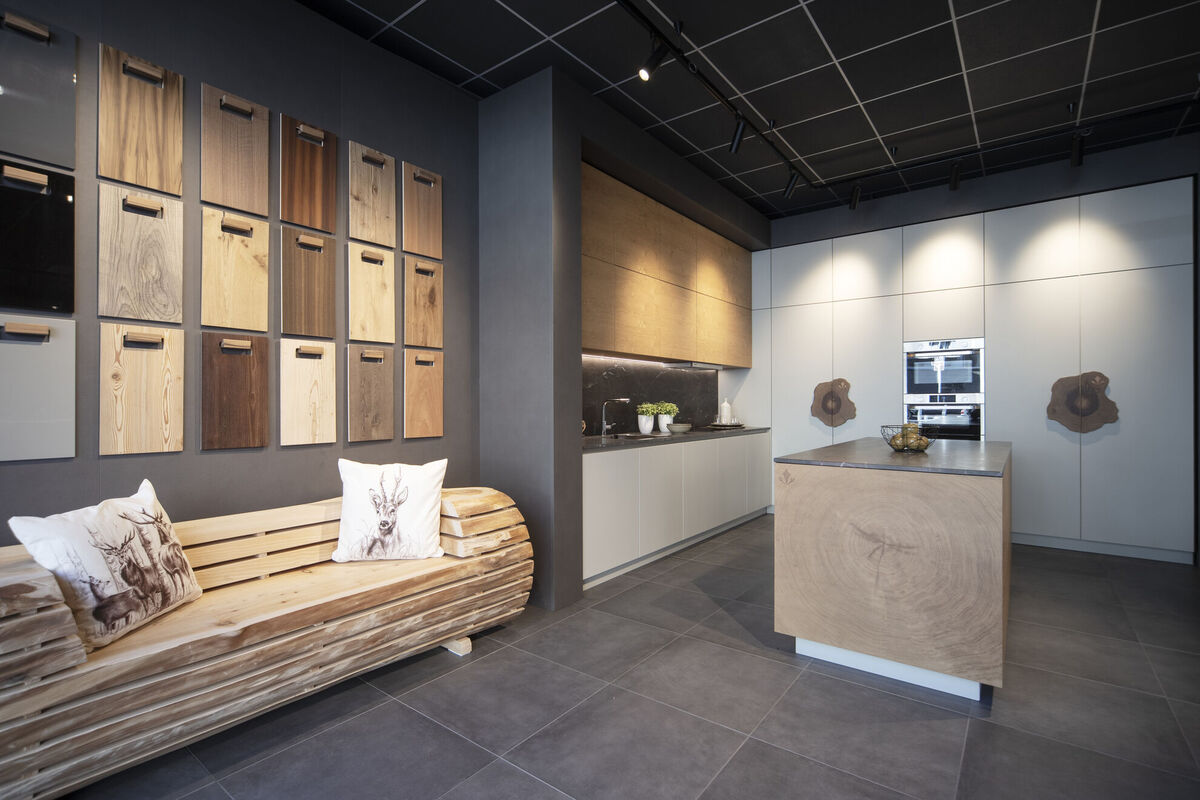Gallery showroom